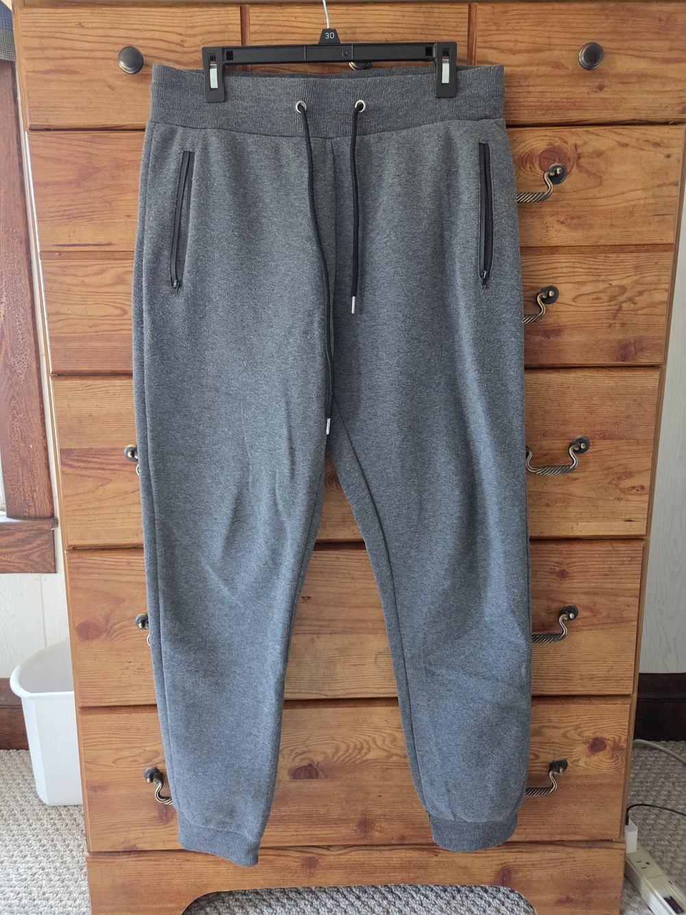 Men's Gray Zip-Pocket Joggers - Classic Casual
